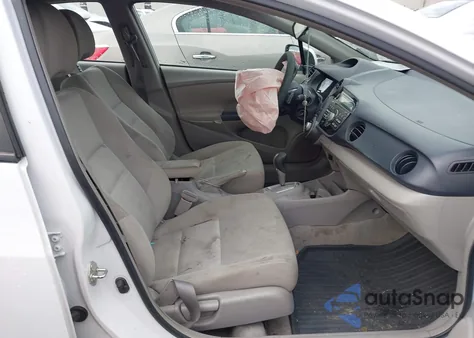 2010 Honda Insight Ex from USA, damaged, VIN JHMZE2H75AS007407